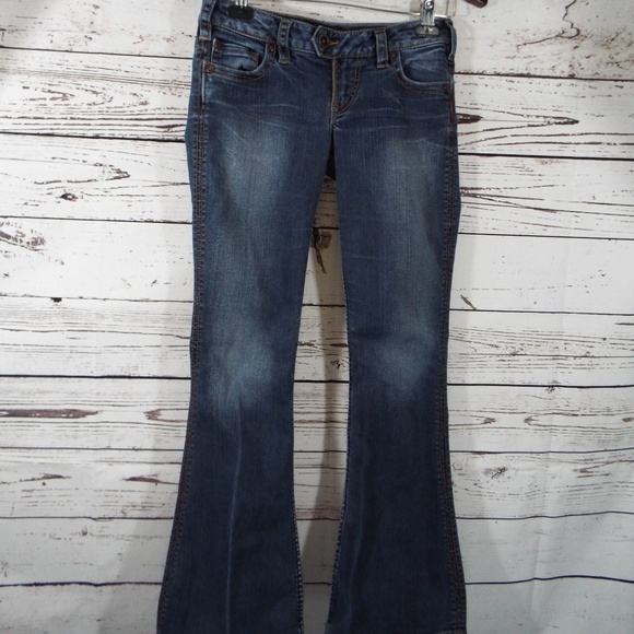 Silver Jeans Denim - Silver Jeans TUESDAY 22 Flare Boot Cut Jeans 26/31